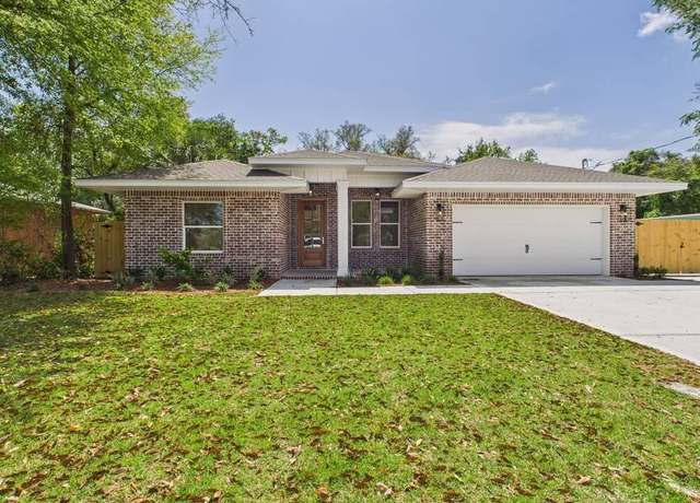 Property at 210 NE South, Fort Walton Beach, FL 32547, 4 beds, 3 baths