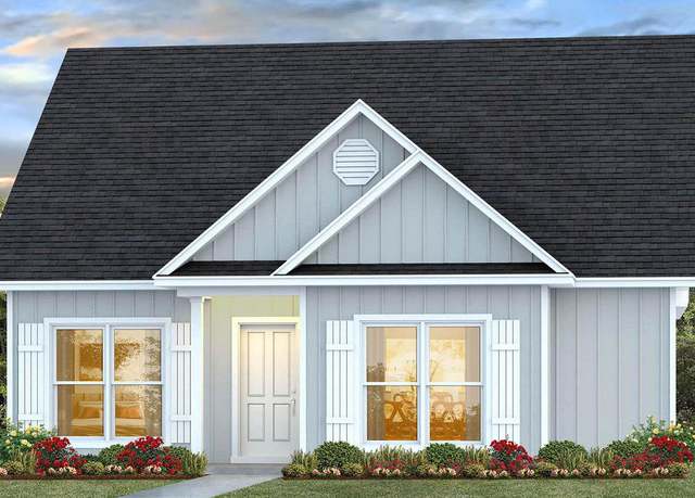 Property at 144 Sweetclover St, Freeport, FL 32439, 3 beds, 2 baths
