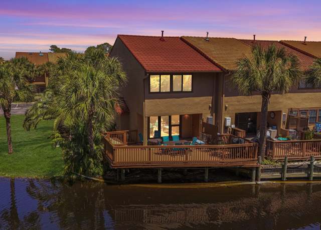 Property at 246 Grande Island Blvd, Panama City Beach, FL 32407, 2 beds, 2.5 baths