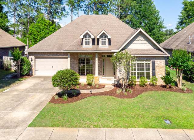 Property at 24 Mozart Ln, Freeport, FL 32439, 5 beds, 3 baths