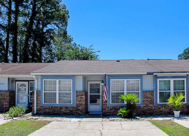 Property at 1702 Brighton Cv Unit B, Fort Walton Beach, FL 32547, 2 beds, 2 baths