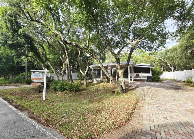 Property at 82 Palmetto St, Santa Rosa Beach, FL 32459, 3 beds, 2 baths
