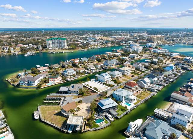 Property at 605 Choctaw Dr, Destin, FL 32541