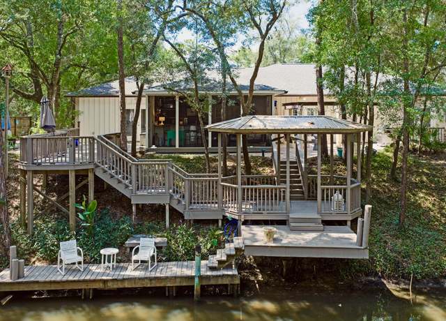 Property at 168 Nancy Claire Ln, Santa Rosa Beach, FL 32459, 4 beds, 3.5 baths