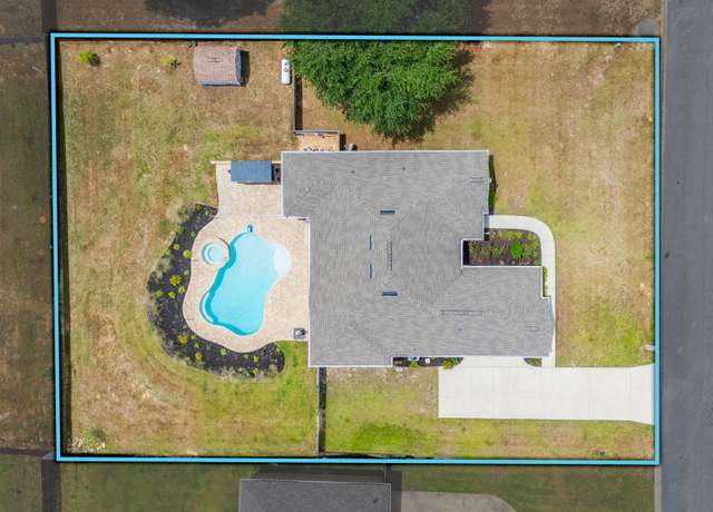 Property at 1580 Lena St, Baker, FL 32531, 4 beds, 3 baths