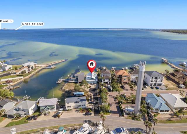 Property at 101 Starboard Ln, Shalimar, FL 32579, 4 beds, 5 baths
