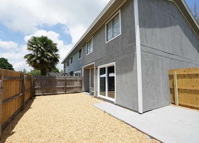Property at 81 Pine Ridge Trce, Destin, FL 32541, 1 bed, 3 baths
