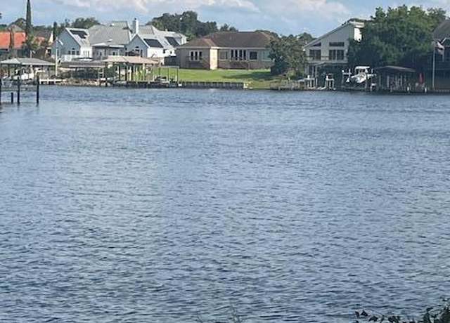 Property at N/A Blvd Of The Champions, Shalimar, FL 32579, 4 beds, 3.5 baths