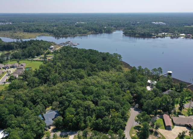 Property at TBD Lauray Ct, Freeport, FL 32439
