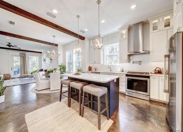 Property at 5433 Hopetown Ln, Panama City Beach, FL 32408, 4 beds, 2.5 baths