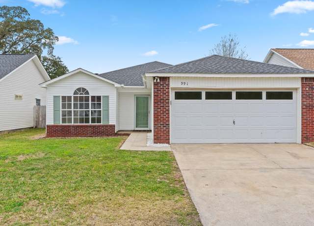 Property at 991 John Wayne Cir, Fort Walton Beach, FL 32547, 3 beds, 2 baths