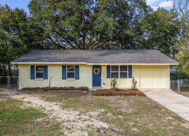 Property at 506 Forrest Ct, Crestview, FL 32539, 3 beds, 2 baths