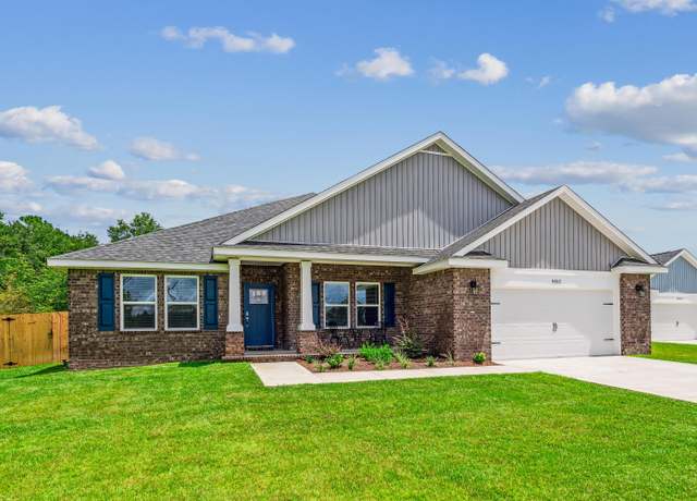 Property at 8736 Valhalla Dr, Milton, FL 32583, 5 beds, 3 baths