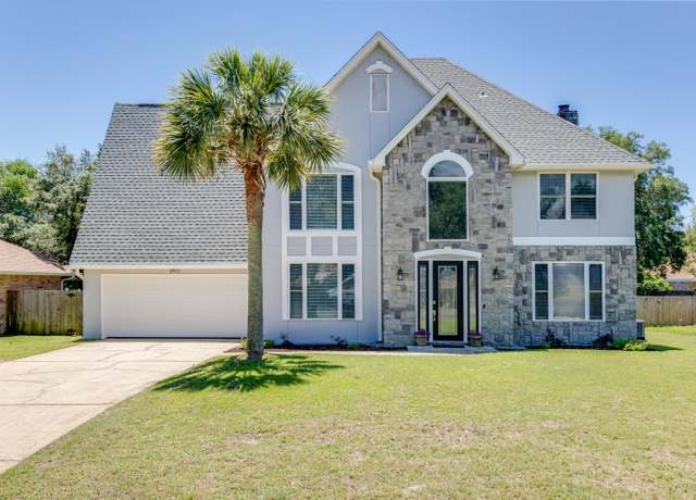 Property at 2812 Arnold Palmer Ct, Shalimar, FL 32579, 4 beds, 2.5 baths