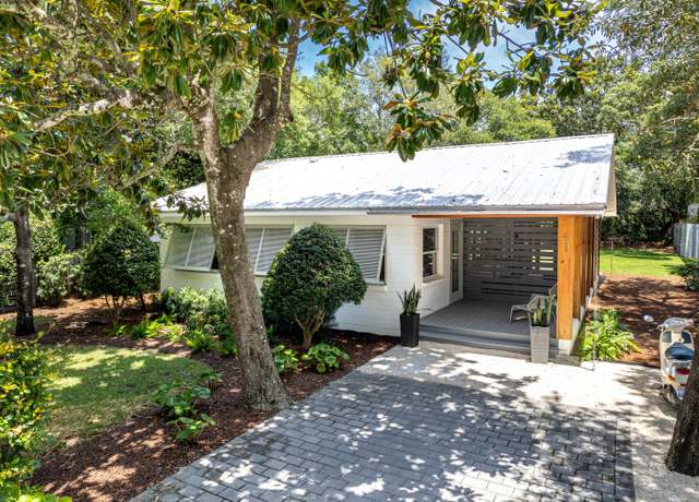 Property at 41 E Grove Ave, Santa Rosa Beach, FL 32459, 2 beds, 1 bath