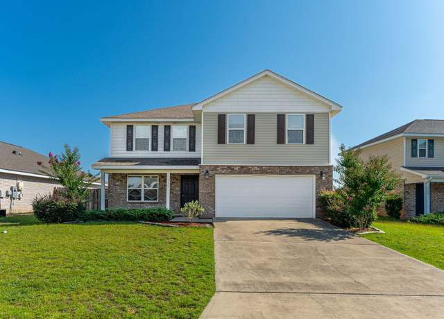 Property at 728 Widgeon Way, Crestview, FL 32539, 4 beds, 2.5 baths