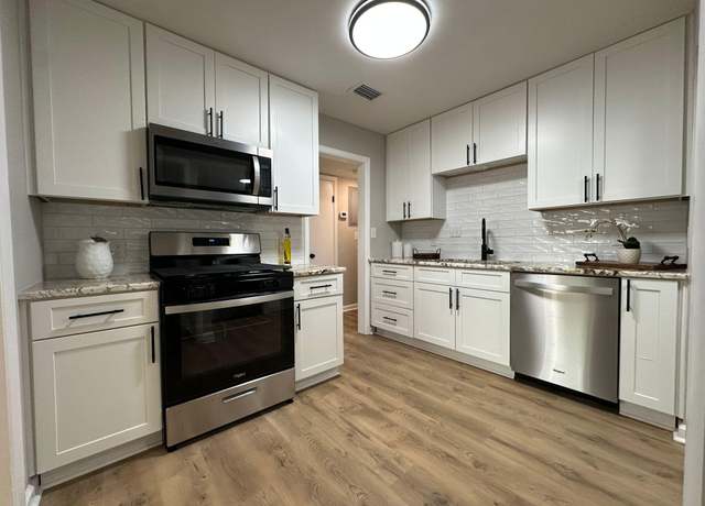 Property at 346 Chicago Ave, Valparaiso, FL 32580, 3 beds, 1 bath
