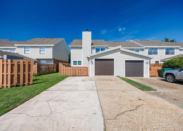 Property at 29 11Th St Unit A, Shalimar, FL 32579, 3 beds, 2.5 baths