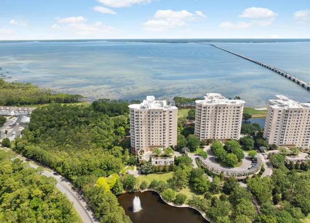 Property at 408 Kelly Plantation Dr #910, Destin, FL 32541, 3 beds, 2.5 baths