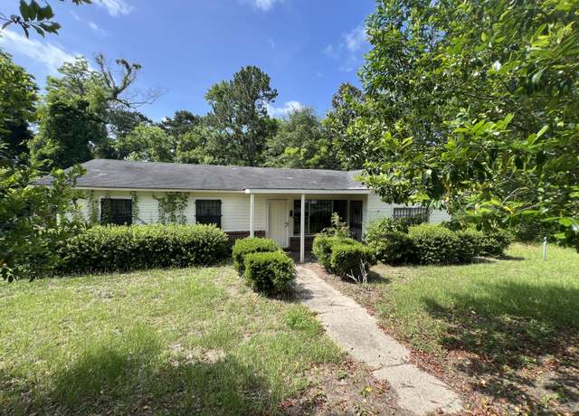 Property at 430 Dorsey Ave, FL 32435