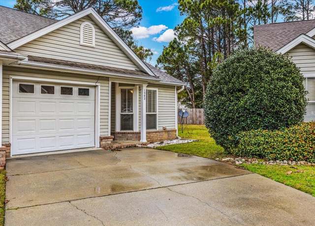 Property at 1342 Tiger Lake Dr, Gulf Breeze, FL 32563, 3 beds, 2.5 baths