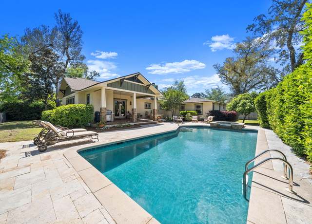 Property at 511 Hollis Ave, Panama City, FL 32401, 4 beds, 3.5 baths