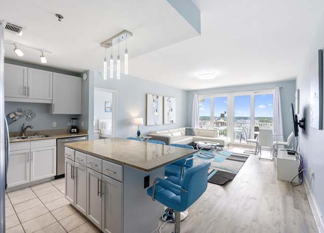 Property at 9902 S Thomas Dr #832, Panama City Beach, FL 32408, 3 beds, 2 baths
