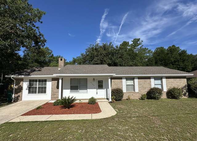 Property at 6168 Hayes Dr, Crestview, FL 32539, 3 beds, 2 baths
