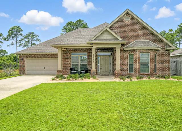 Property at 3531 Moonstone Dr, Navarre, FL 32566, 5 beds, 3 baths