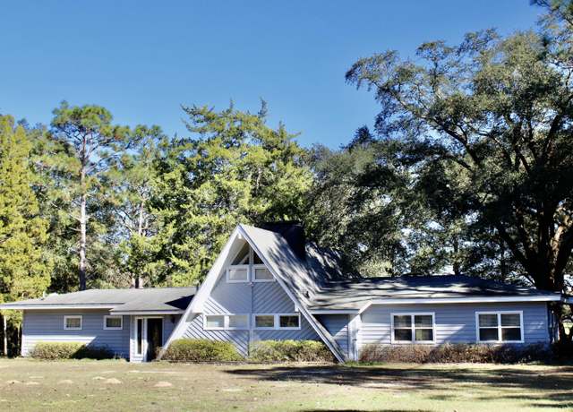 Property at 103 Pretty Pond Ln, FL 32433, 3 beds, 2 baths