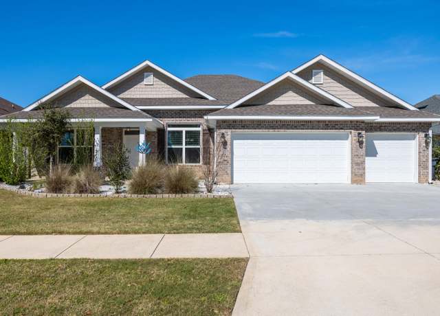 Property at 367 Brighton Cv, Freeport, FL 32439, 4 beds, 3 baths
