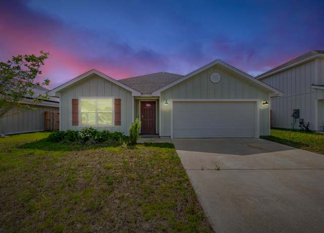 Property at 205 Laurel Hill St, Crestview, FL 32539, 4 beds, 2 baths