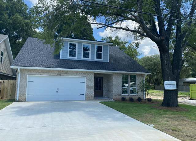 Property at 915 47Th St, Niceville, FL 32578, 4 beds, 2.5 baths