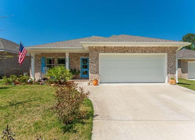 Property at 308 Johnson St, Valparaiso, FL 32580, 3 beds, 2 baths