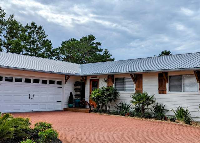 Property at 527 Ridge Rd, Santa Rosa Beach, FL 32459, 4 beds, 3 baths
