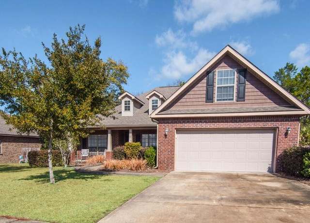 Property at 93 Mango Ln, Freeport, FL 32439, 3 beds, 2 baths