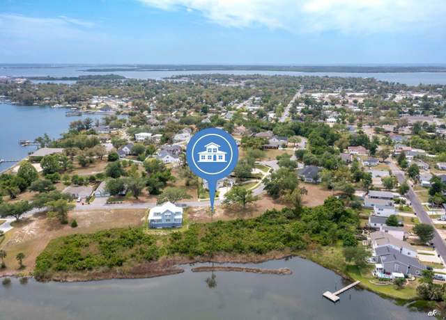Property at 1112 Cove Pointe Dr, Panama City, FL 32401