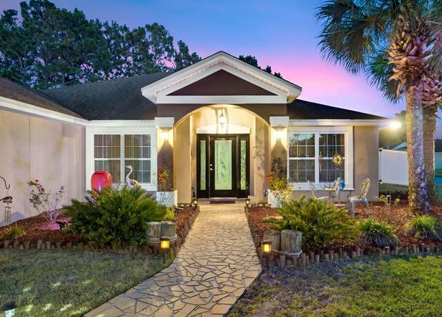Property at 100 Kensington Cir, Panama City Beach, FL 32413, 3 beds, 2 baths