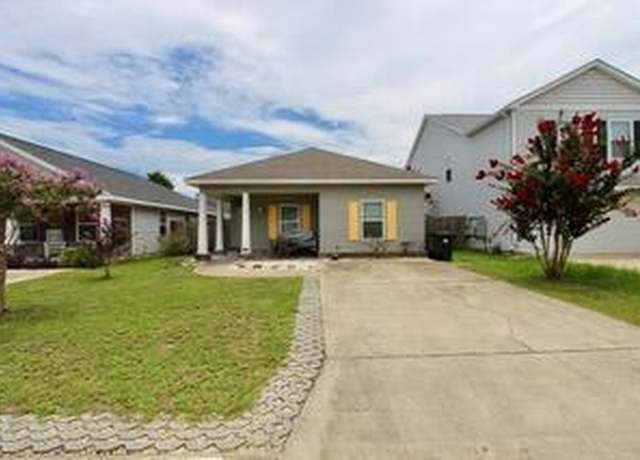 Property at 238 Cottage View Dr, Pensacola, FL 32507, 3 beds, 2 baths