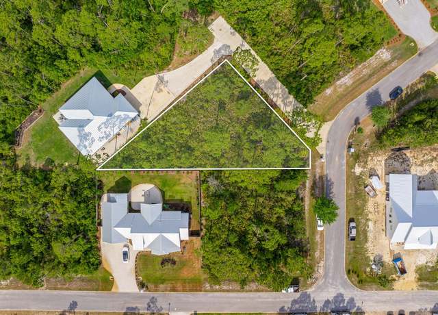 Property at 104 S Brooks Ave, Port St. Joe, FL 32456