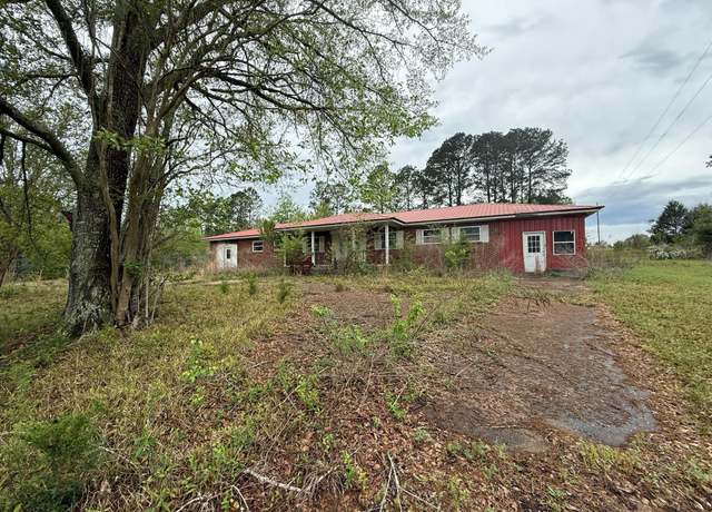 Property at 1951 Caton Rd, Florala, AL 36442, 4 beds, 3 baths