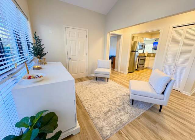 Property at 731 Sandpiper Pl, Miramar Beach, FL 32550, 3 beds, 2 baths