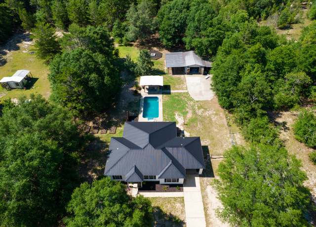 Property at 4236 Edge Perry Rd, Crestview, FL 32539, 4 beds, 2 baths
