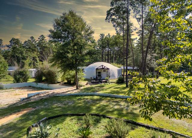 Property at 5073 Rock Hill Road Rd, FL 32435, 1 bed, 1 bath