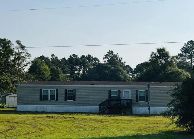 Property at 6133 Garden City Rd, Crestview, FL 32539, 3 beds, 2 baths