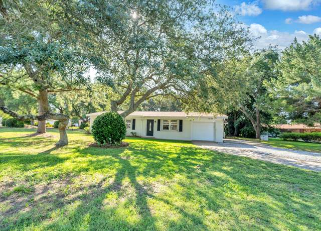 Property at 412 Primrose Ln, Destin, FL 32541, 4 beds, 3 baths