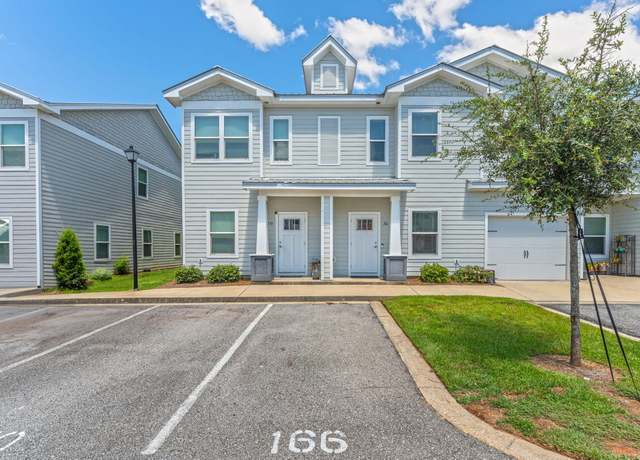 Property at 166 N Sand Palm Rd, Freeport, FL 32439, 3 beds, 2.5 baths