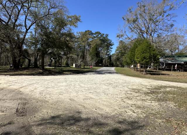Property at 12 Lots Coon Bottom Ests, Ponce De Leon, FL 32455