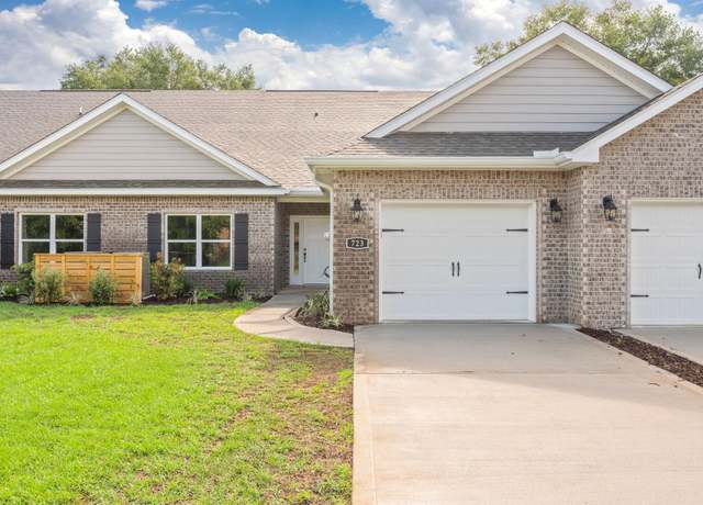 Property at 723 Fairview Dr, Fort Walton Beach, FL 32547, 2 beds, 2 baths