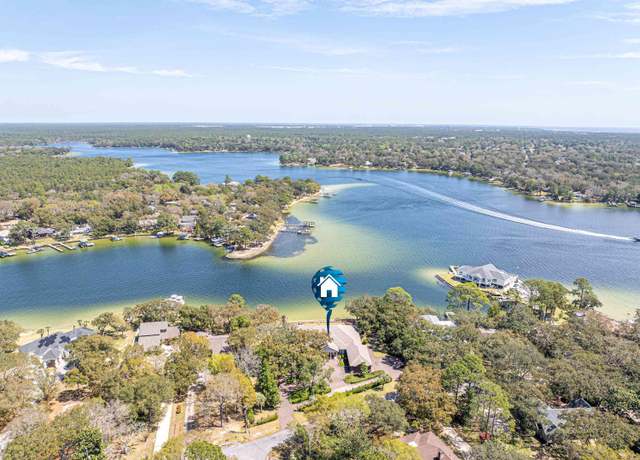 Property at 229 NE Mooney Rd, Fort Walton Beach, FL 32547, 4 beds, 4.5 baths